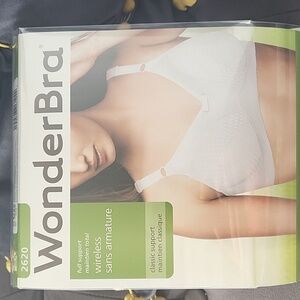 WONDERBRA White Wireless Full Support Bra Size 38 C  NEW NIB